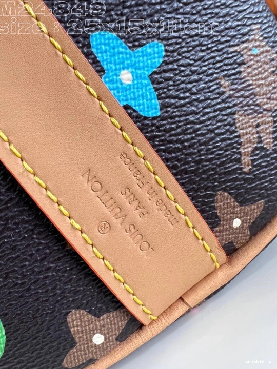 WIS 25 VUITTON LOUIS BANDOULIÈRE KEEPALL 1225